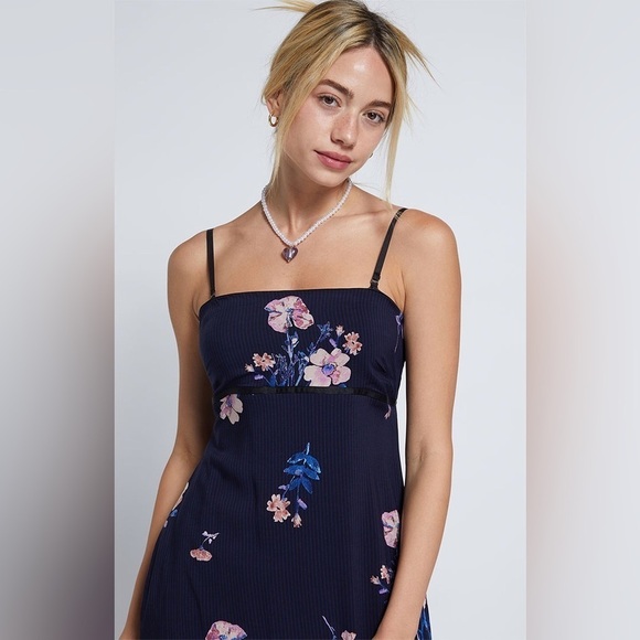 NWOT Free People
Rosie Rosie Ribbed Midi Dress Sz: L - Picture 6 of 16